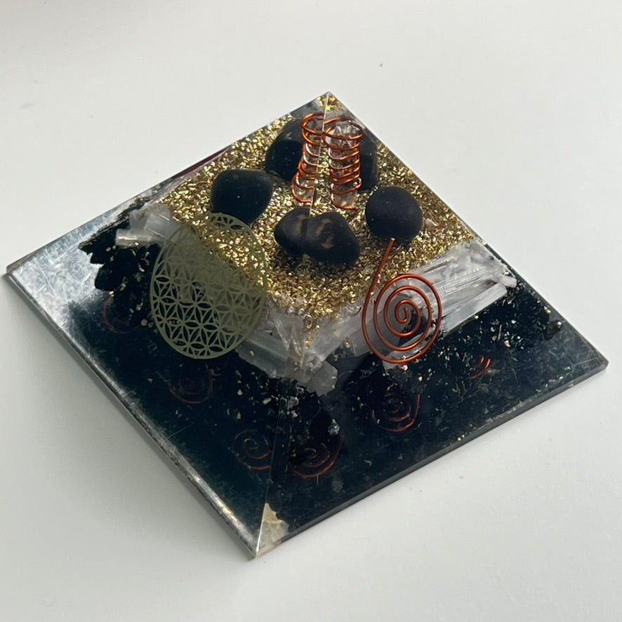 Orgone (Orgonite) Pyramid - Black Tourmaline & Selenite (2 Options)