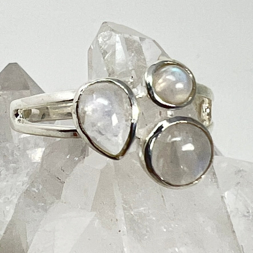 Ring - Rainbow Moonstone Size 10