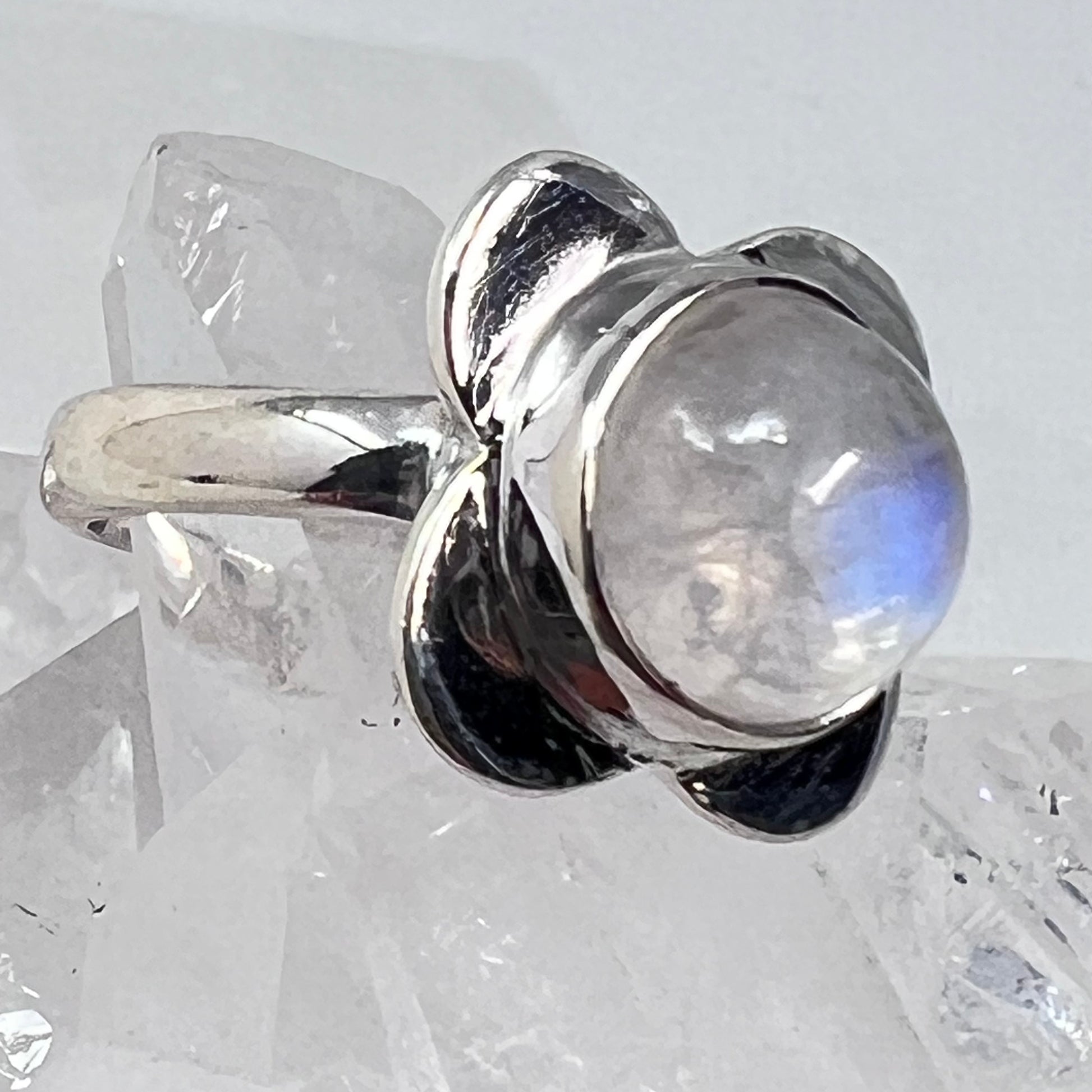 Ring - Rainbow Moonstone - Size 5
