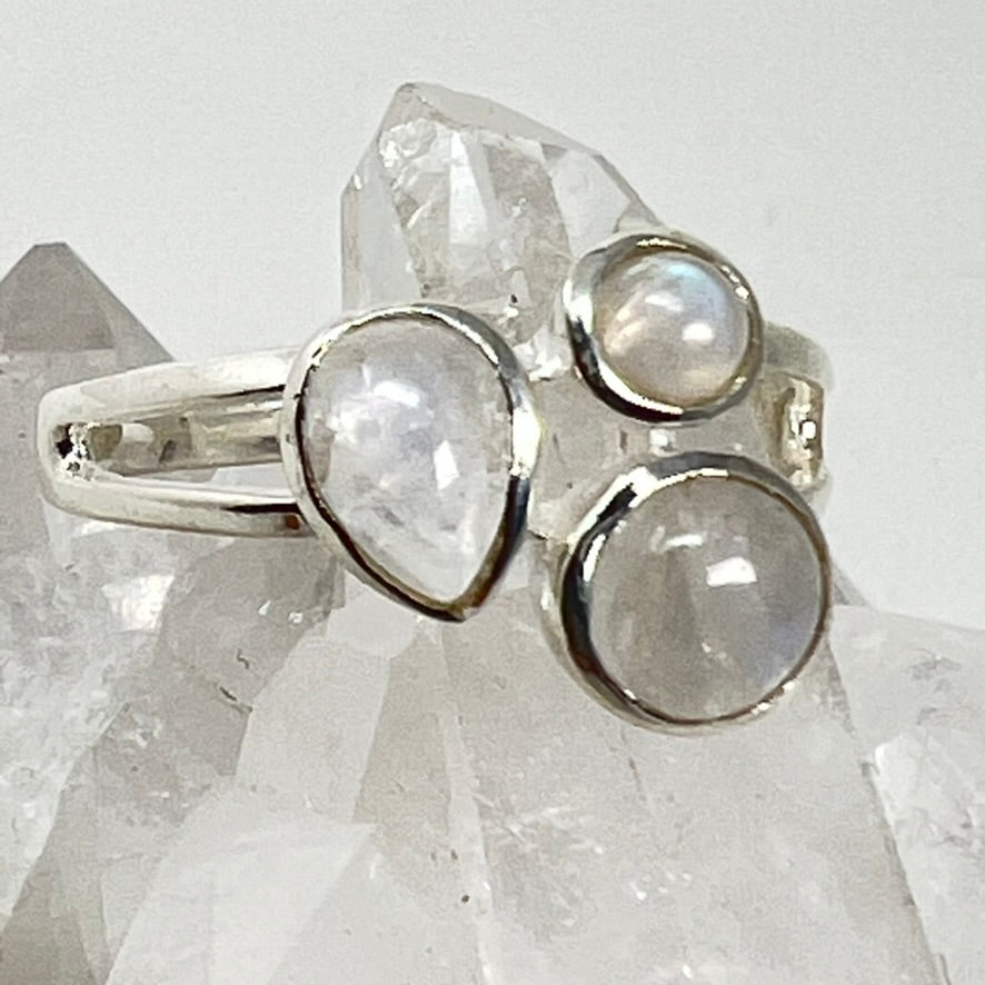 Ring - Rainbow Moonstone Size 10