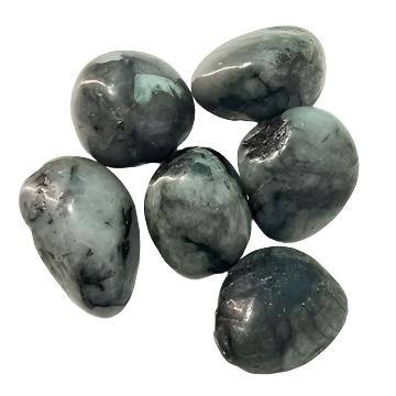 Emerald - Tumbled (2 sizes)
