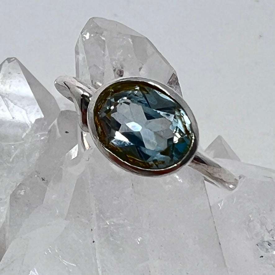 Ring - Blue Topaz - Size 8