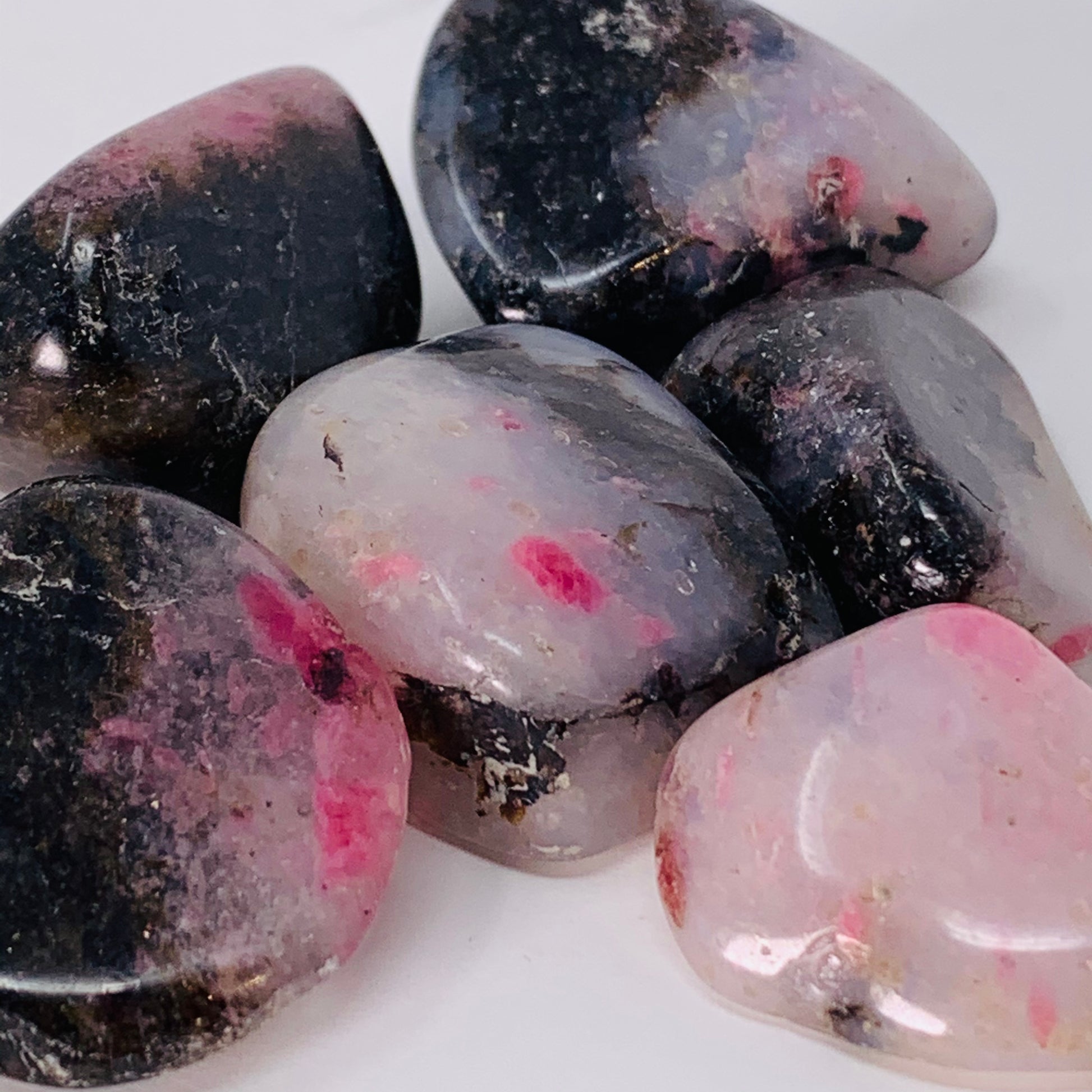 Rhodonite in Quartz - Tumbled