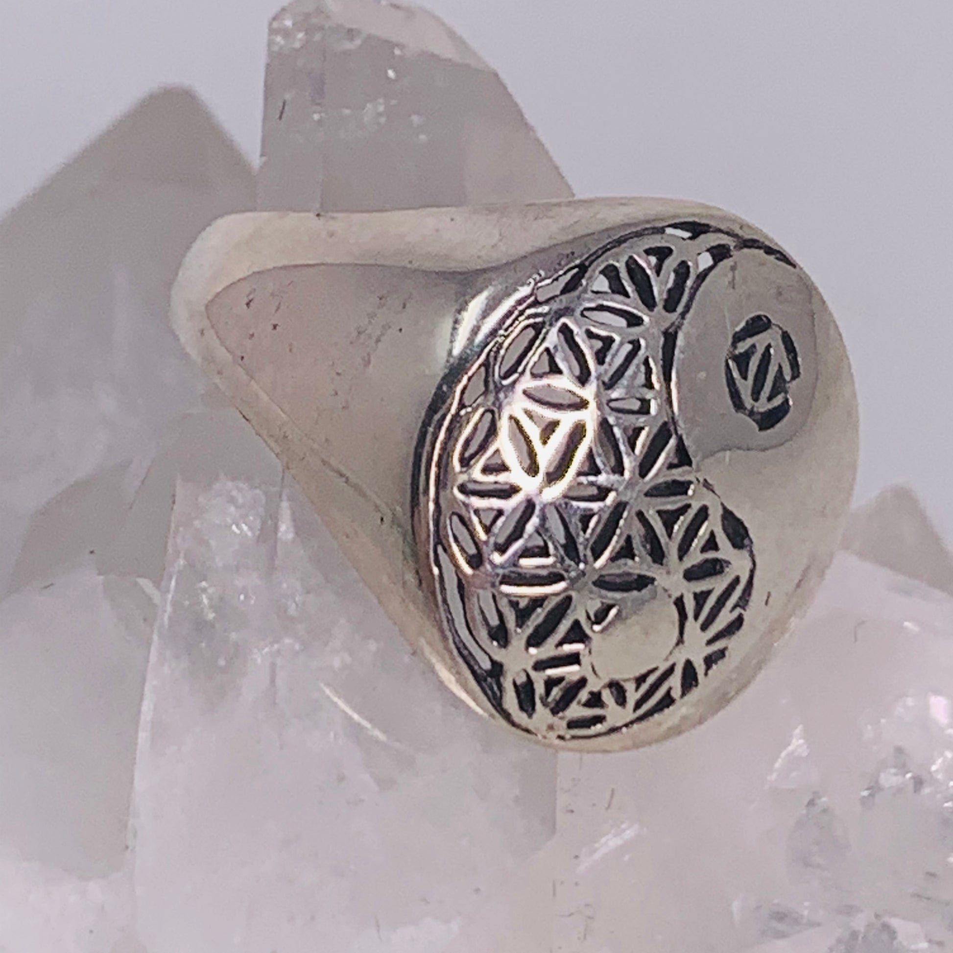 Ring - Yin Yang Flower of Life - Size 6
