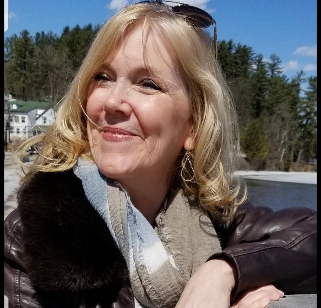 Cynthia Bonnell - Tune in Tarot