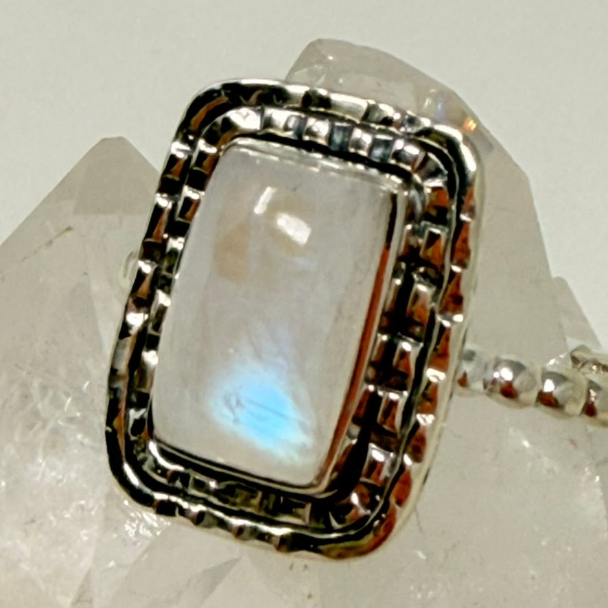 Ring - Rainbow Moonstone - Size 12