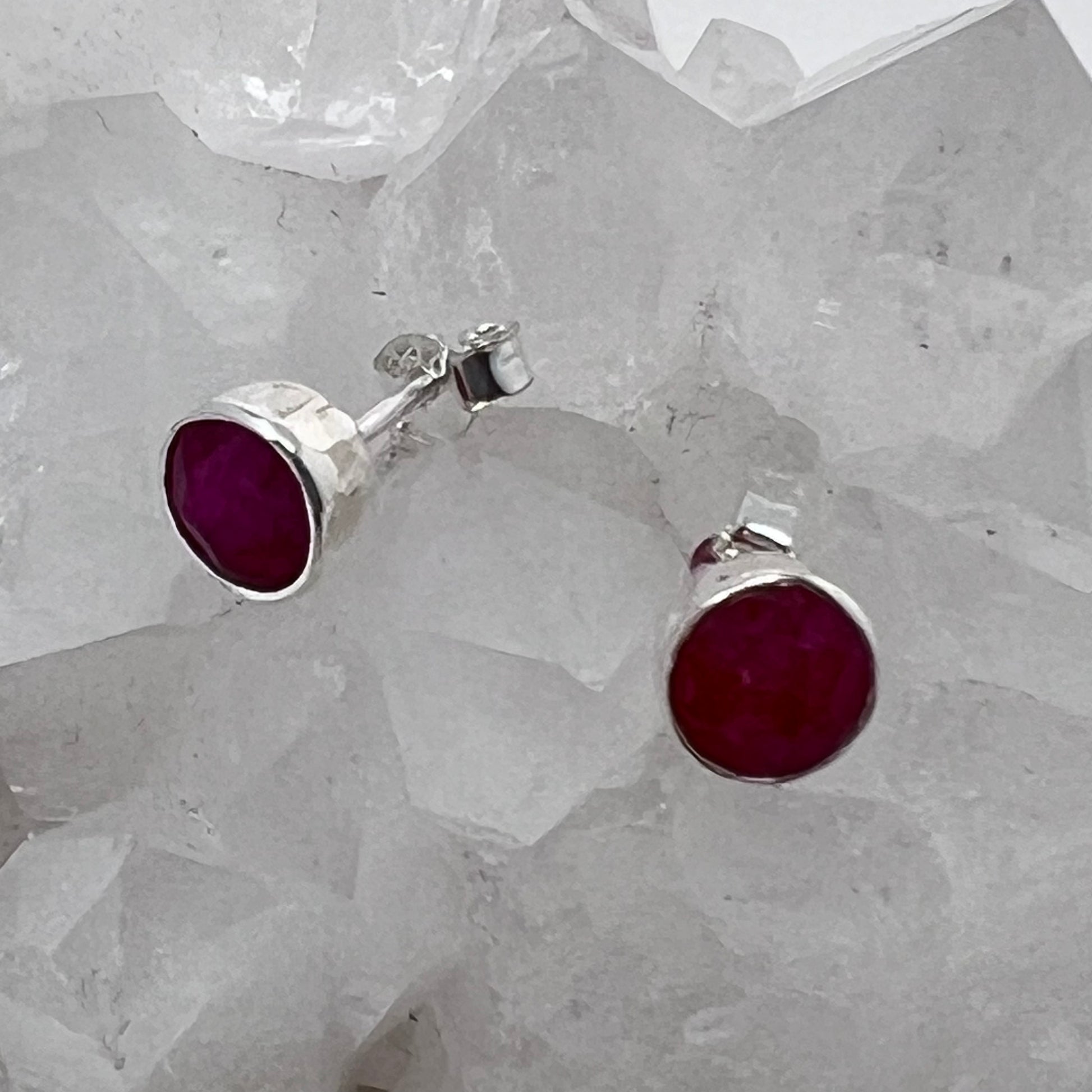 Earrings - Ruby (round)