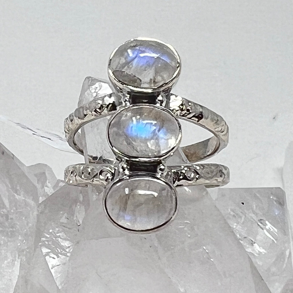 Ring - Rainbow Moonstone - Size 8