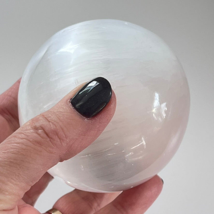 Selenite - Sphere - 70mm
