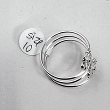 Load image into Gallery viewer, Ring - Flower (Size Options)
