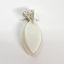 Load image into Gallery viewer, Pendant - Druzy Quartz
