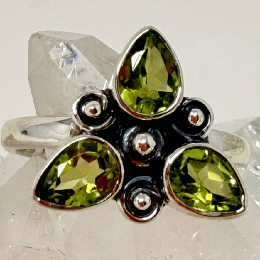 Ring - Peridot - Size 10