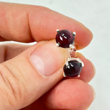 Load image into Gallery viewer, Earrings - Garnet (Triange/Square/Rectangle)
