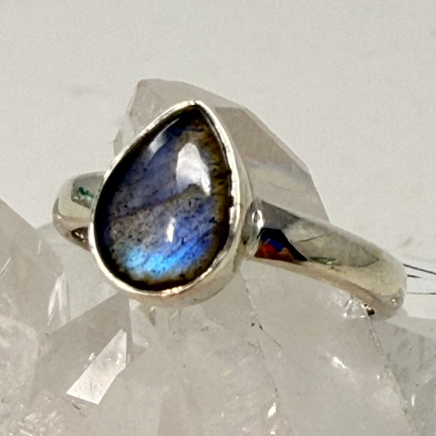 Ring - Labradorite - Size 7