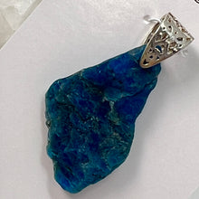 Load image into Gallery viewer, Pendant - Apatite
