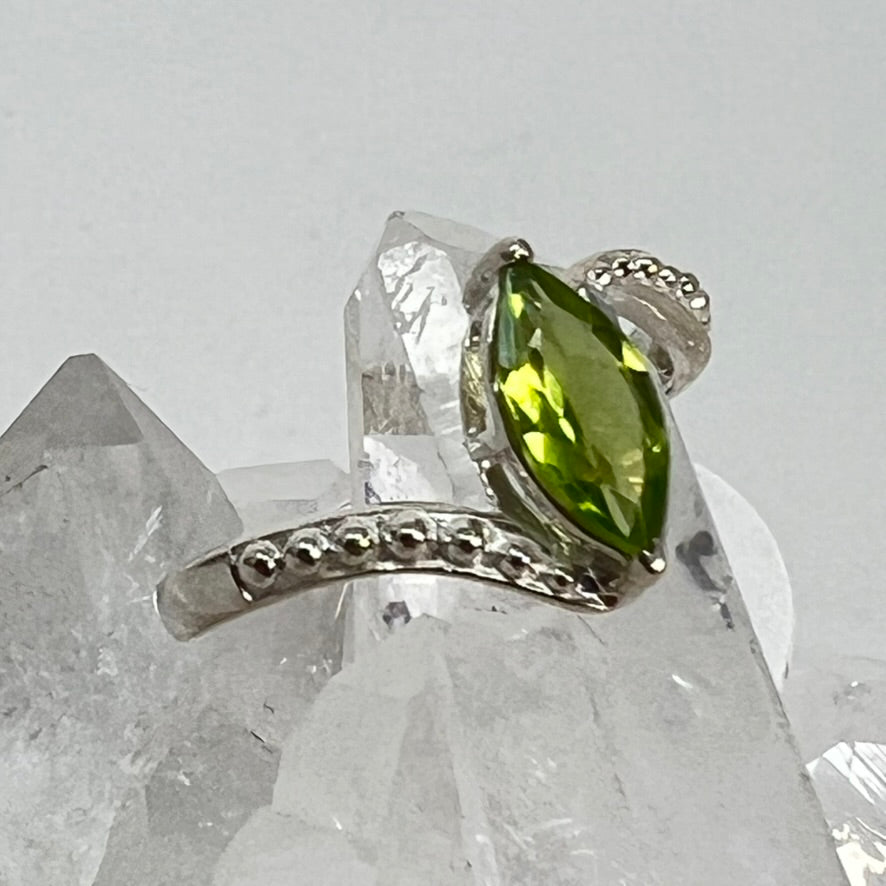 Ring - Peridot Size 8 & 9