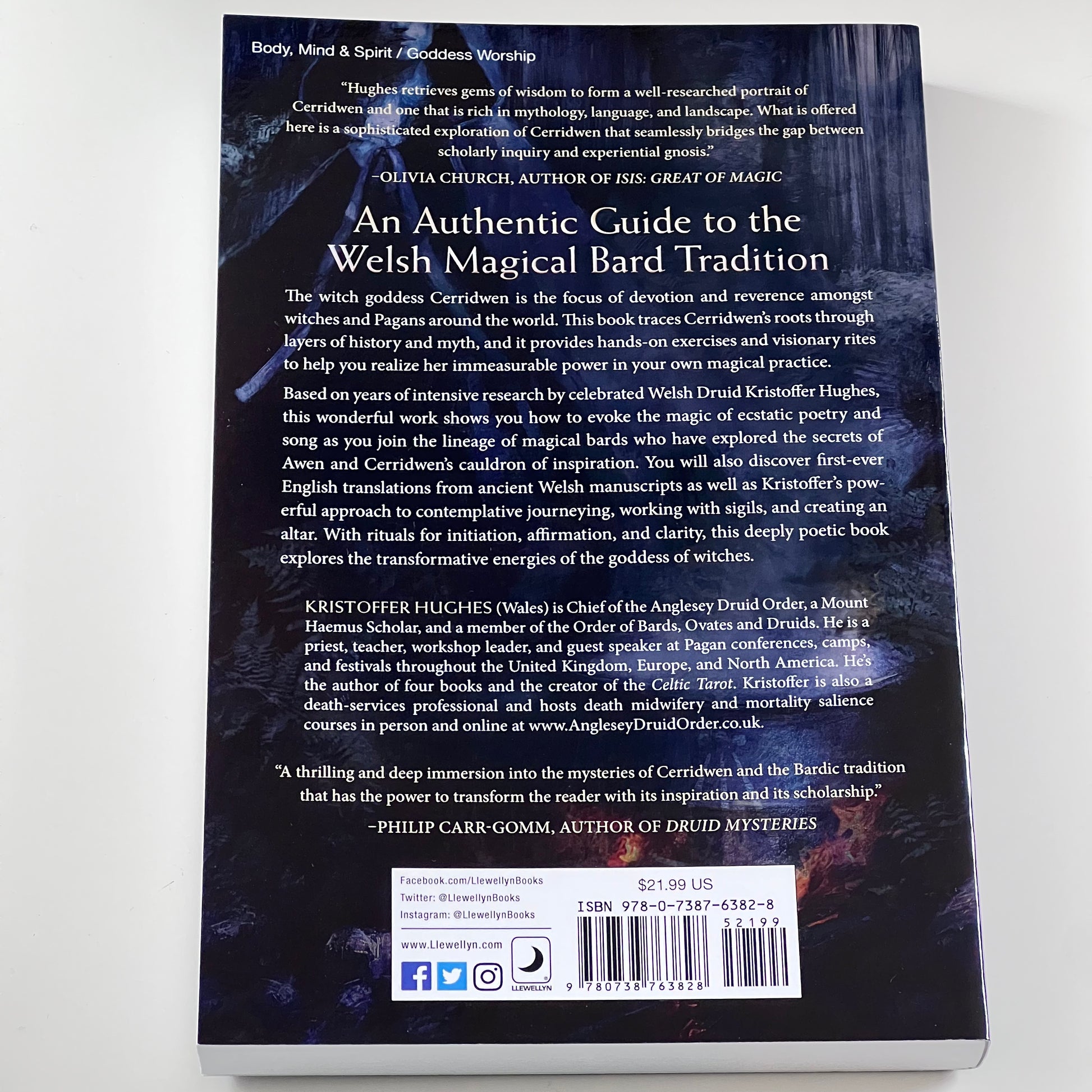 Cerridwen by Kristoffer Hughes