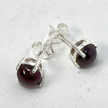Load image into Gallery viewer, Earrings - Garnet (Triange/Square/Rectangle)
