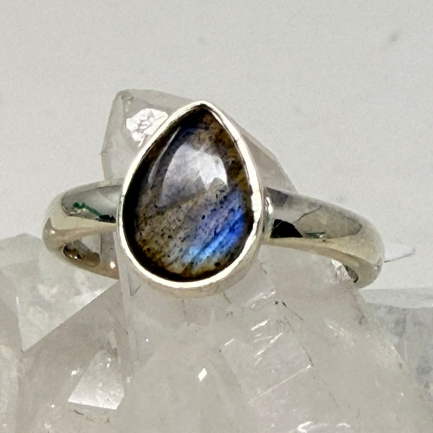 Ring - Labradorite - Size 7