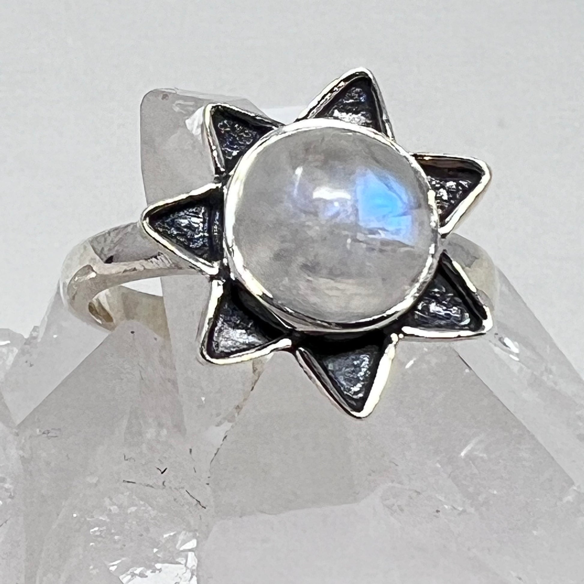 Ring - Rainbow Moonstone Size 9