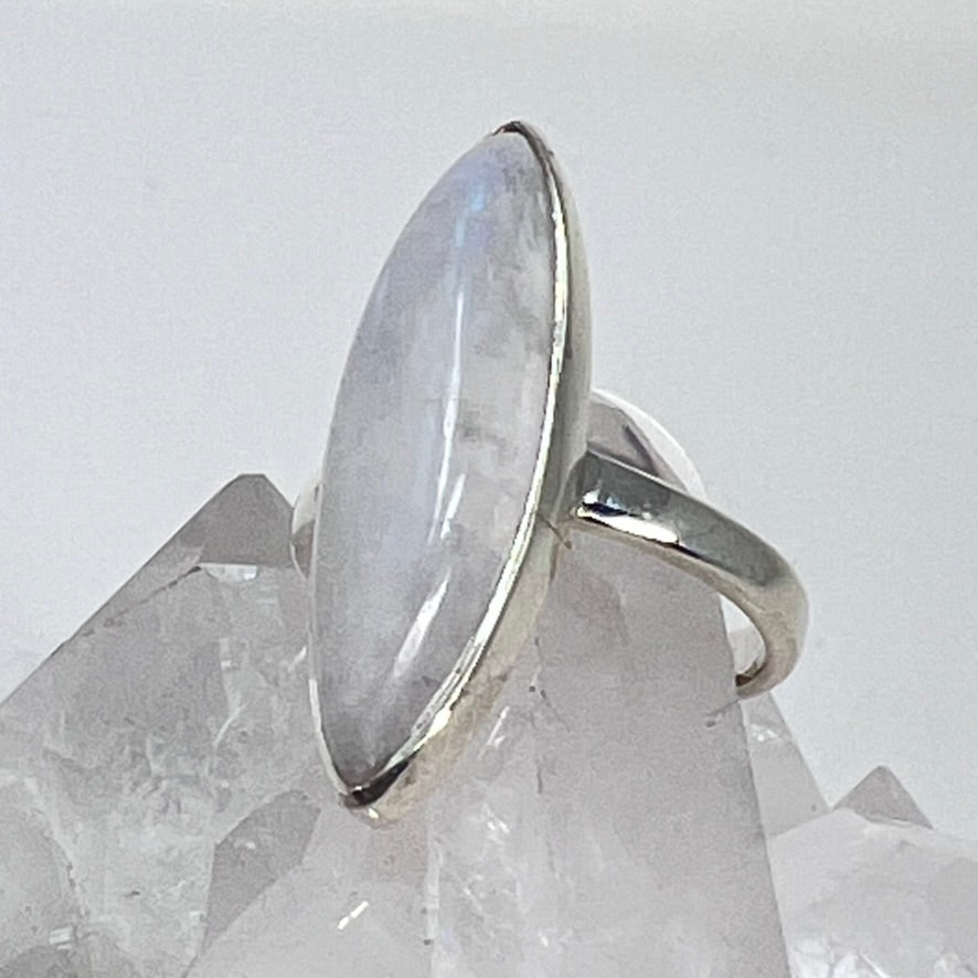 Ring - Rainbow Moonstone - Size 7