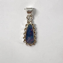 Load image into Gallery viewer, Pendant - Opal
