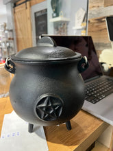 Load image into Gallery viewer, Cauldron - Cast Iron Black Pentacle (Large - 7.5&quot;)
