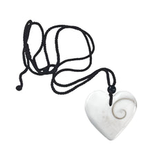 Load image into Gallery viewer, Shiva Shell Heart Pendant
