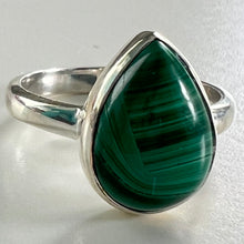 Load image into Gallery viewer, Ring - Malachite - Size 8
