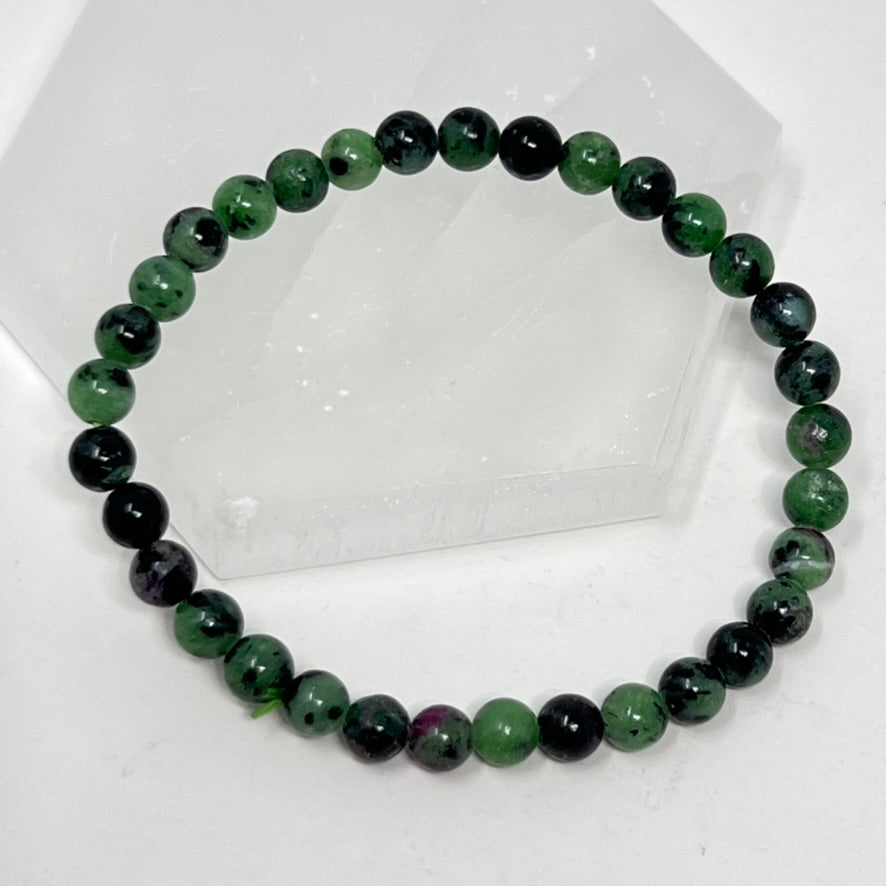 Bracelet - Ruby Zoisite 6mm