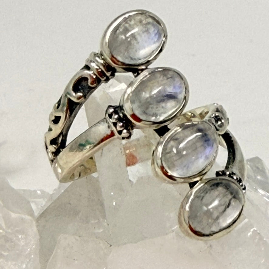 Ring - Rainbow Moonstone - Size 8