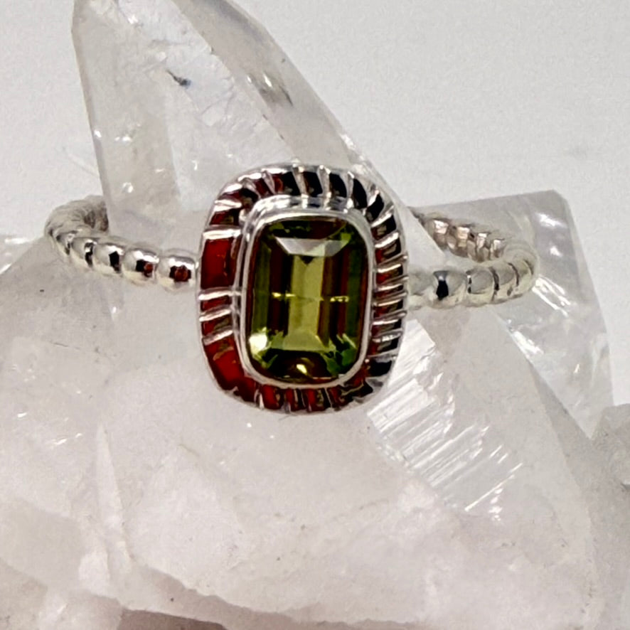 Ring - Peridot - Size 11