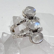 Load image into Gallery viewer, Ring - Rainbow Moonstone - Size 8
