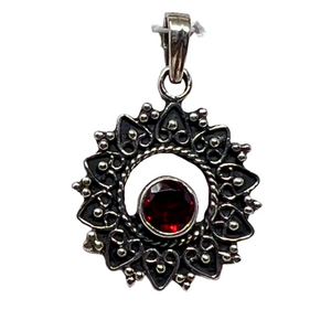 Pendant - Garnet