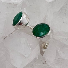 Load image into Gallery viewer, Earrings - Emerald
