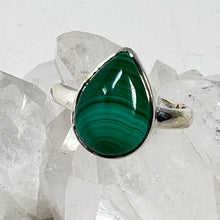 Load image into Gallery viewer, Ring - Malachite - Size 8
