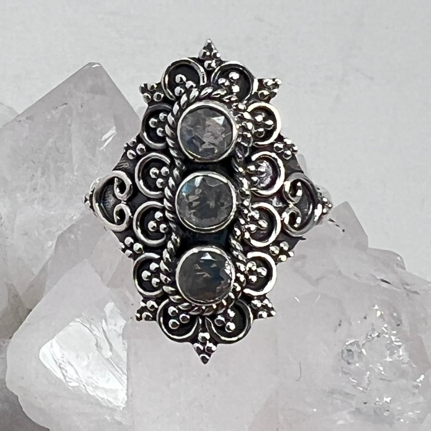 Ring - Rainbow Moonstone Size 9