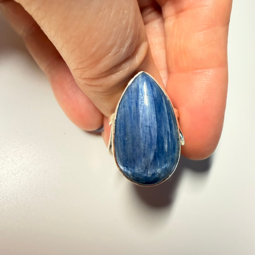 Ring - Kyanite - Size 7