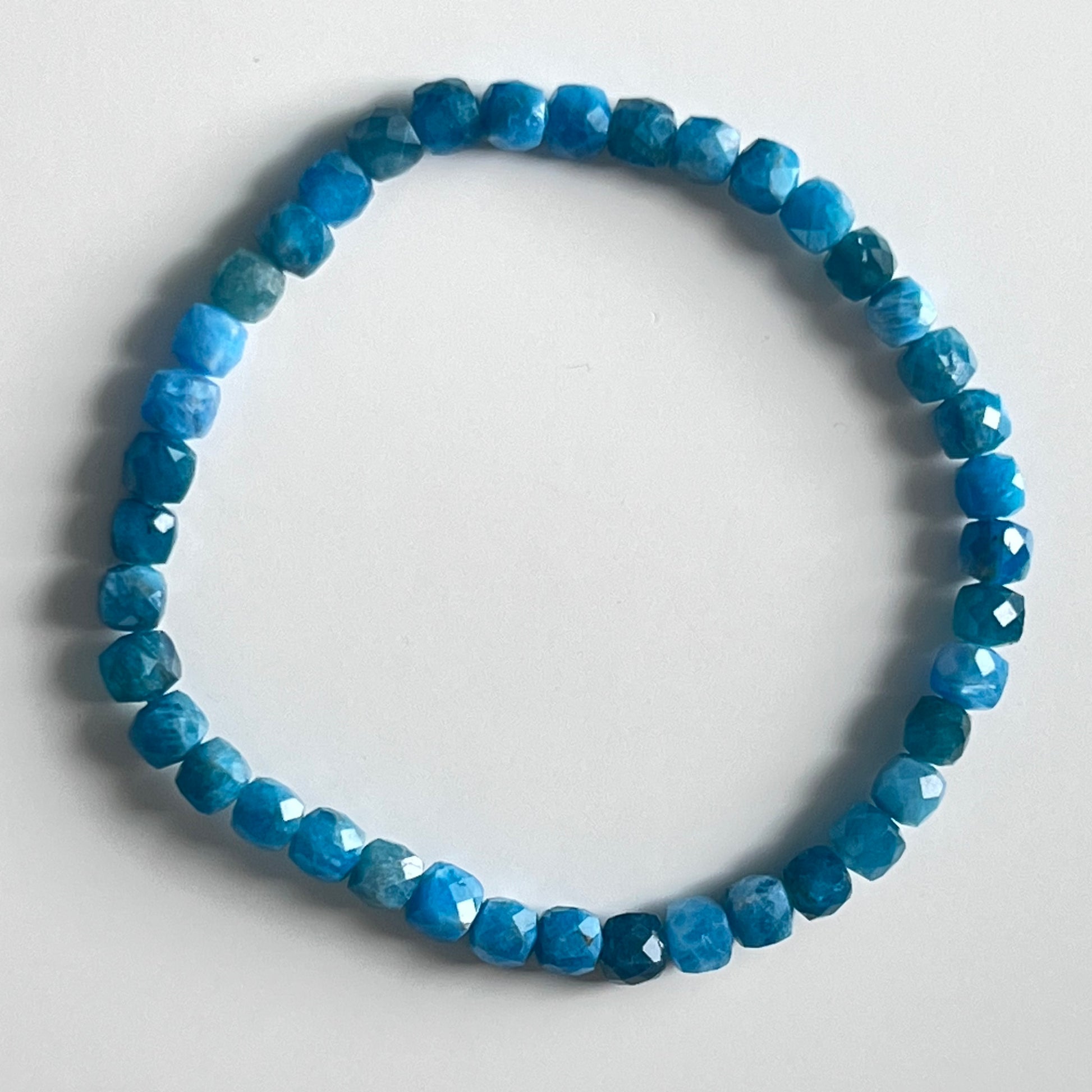 Bracelet - Blue Apatite (Faceted) 4mm