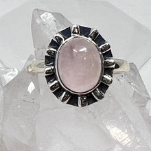 Load image into Gallery viewer, Ring - Rose Quartz - Size 8
