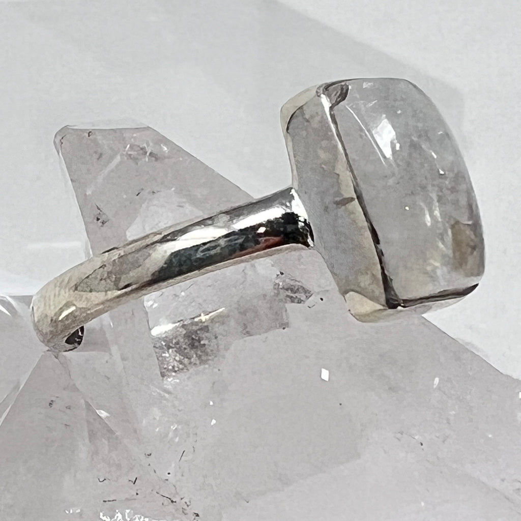 Ring - Rainbow Moonstone - Size 8