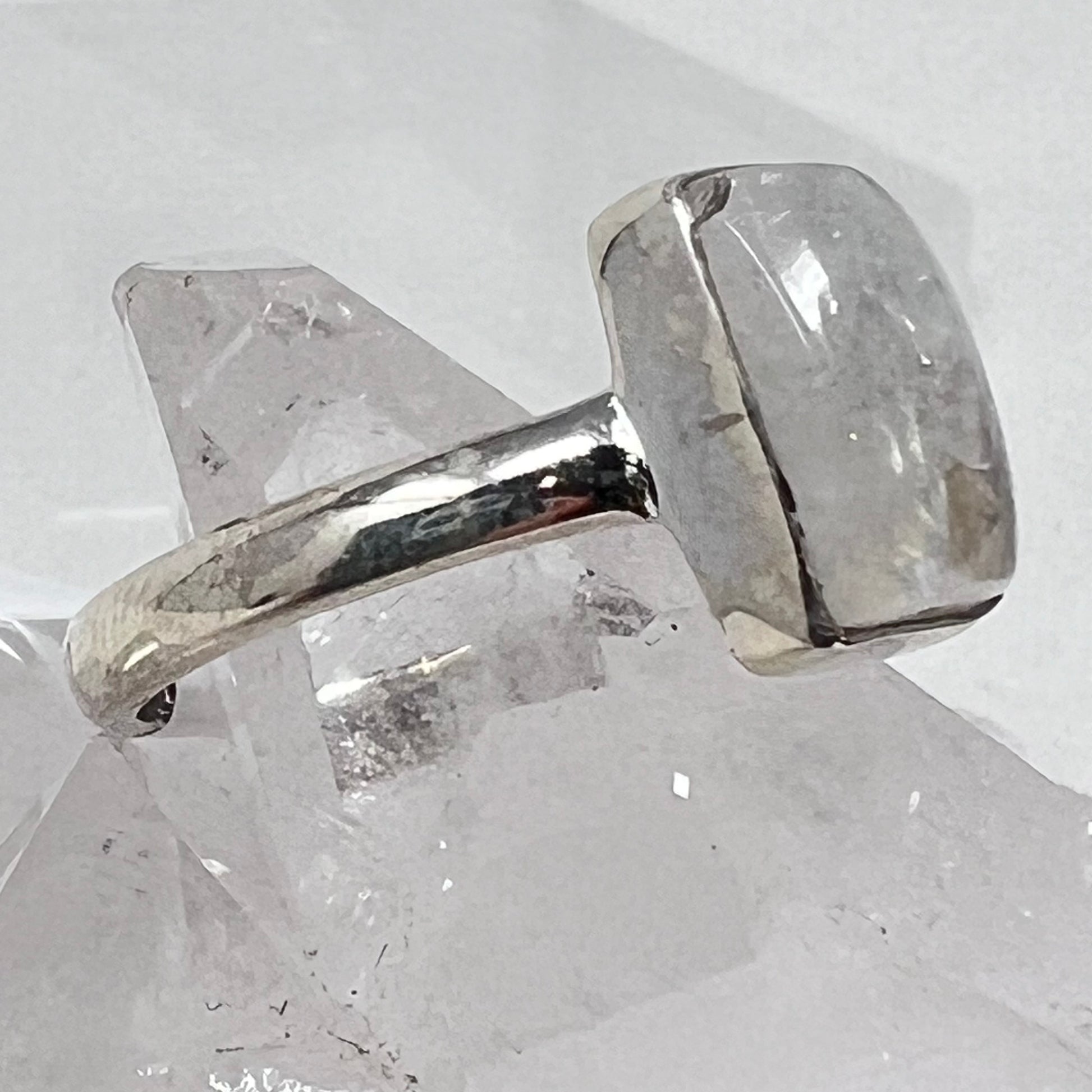 Ring - Rainbow Moonstone - Size 8