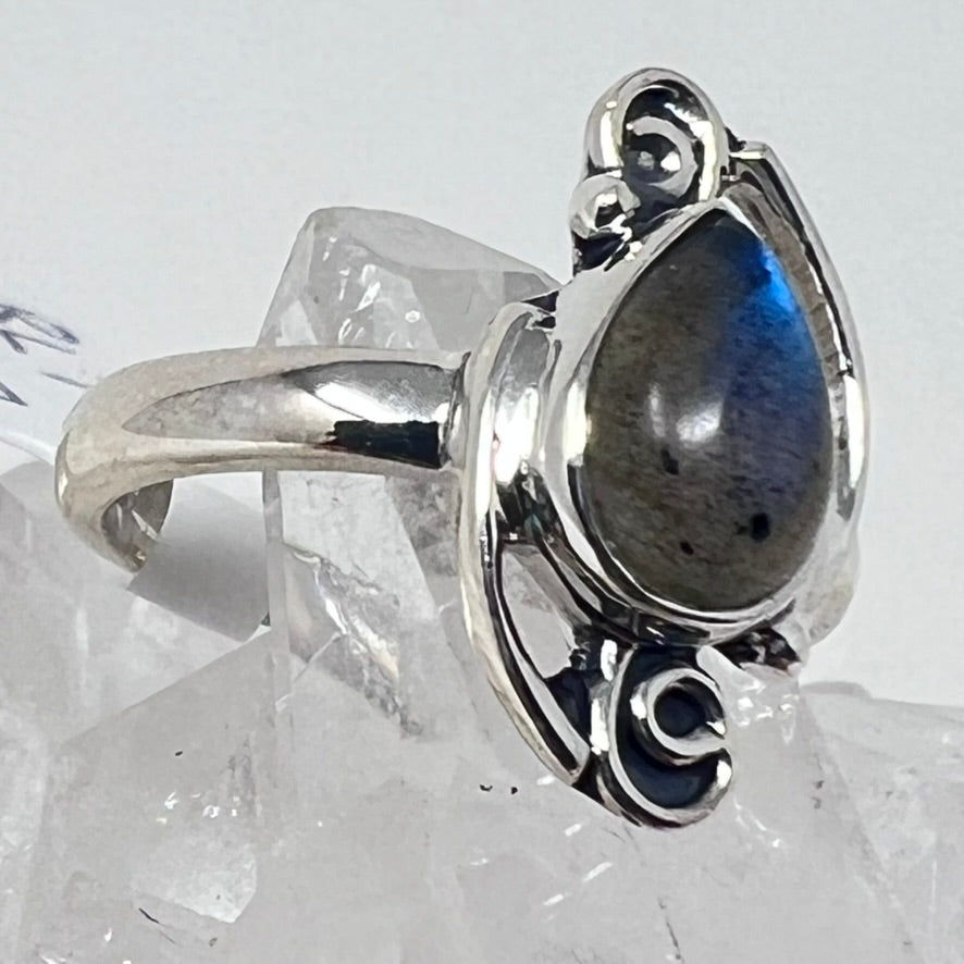Ring - Labradorite - Size 7