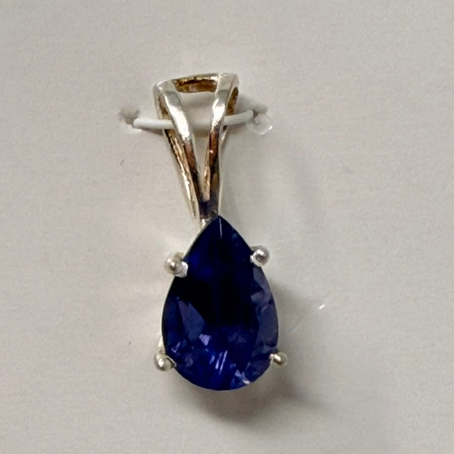 Pendant - Iolite