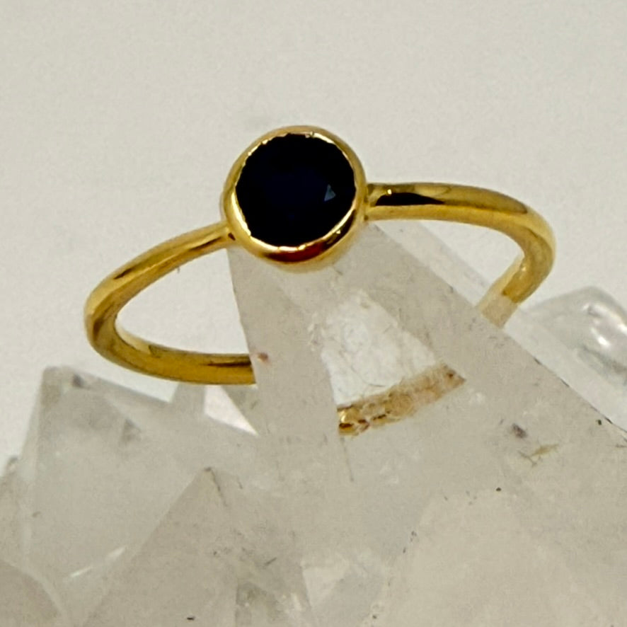 Gold Ring - Sapphire