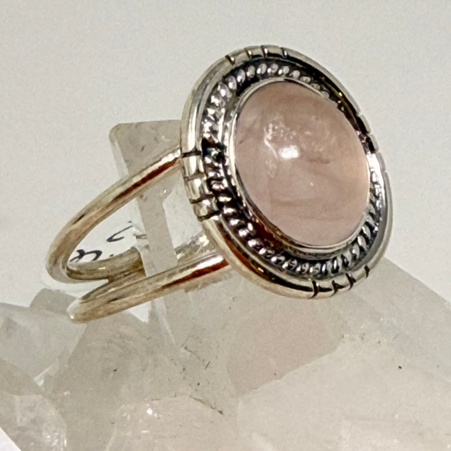 Ring - Rose Quartz - Size 12