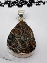 Load image into Gallery viewer, Pendant - Astrophyllite
