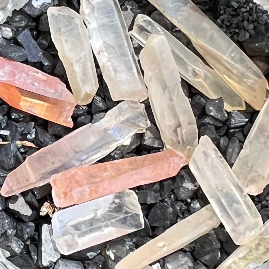 Tangerine Quartz Points "Skinny" ($1)