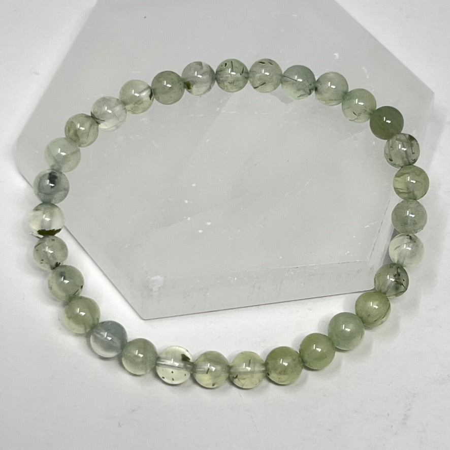 Bracelet - Prehnite 6mm