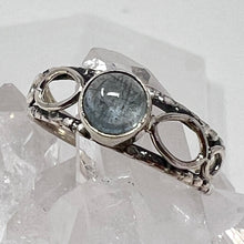 Load image into Gallery viewer, Ring - Silver Topaz - Size 9
